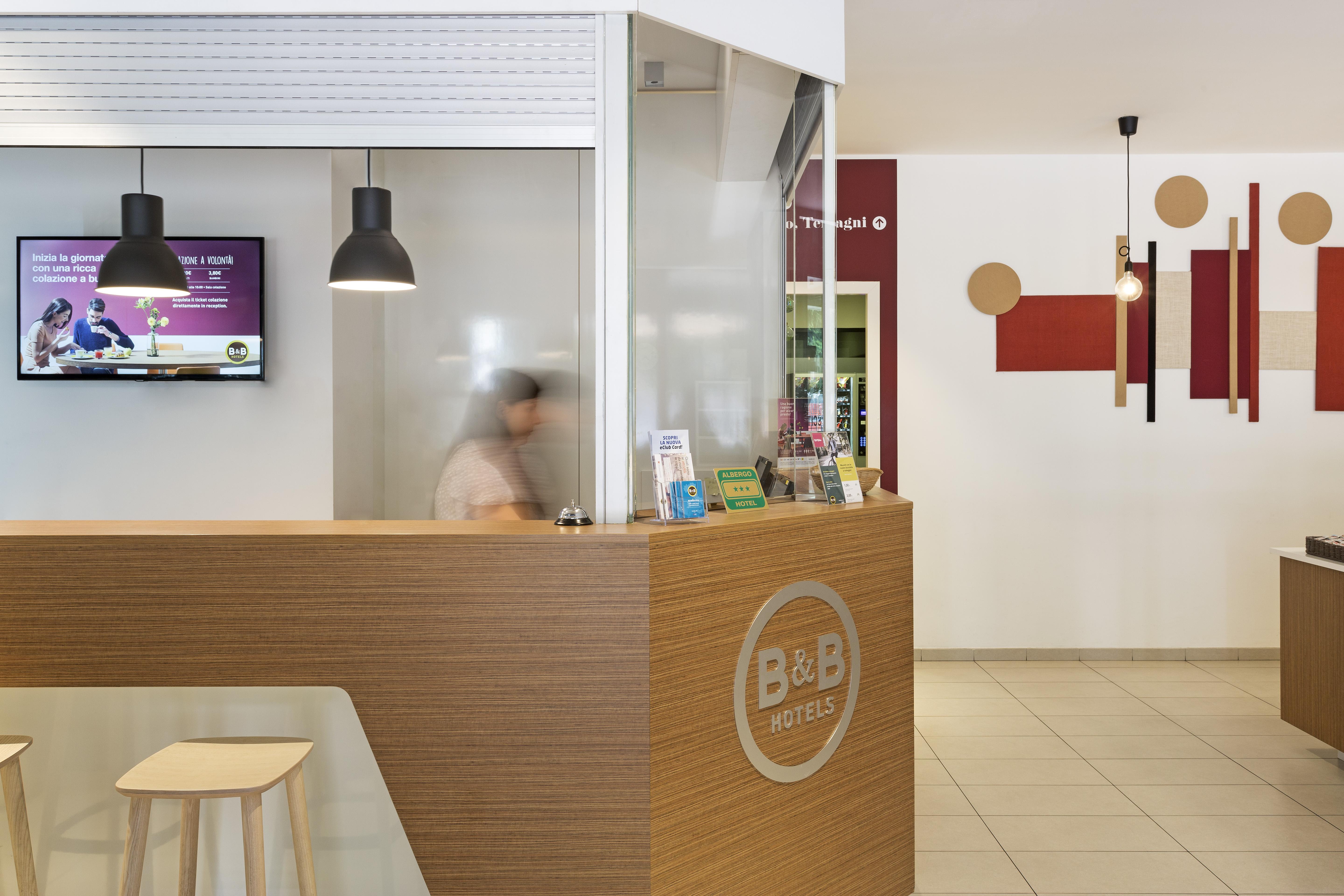 B&B Hotel Como Camerlata Εξωτερικό φωτογραφία