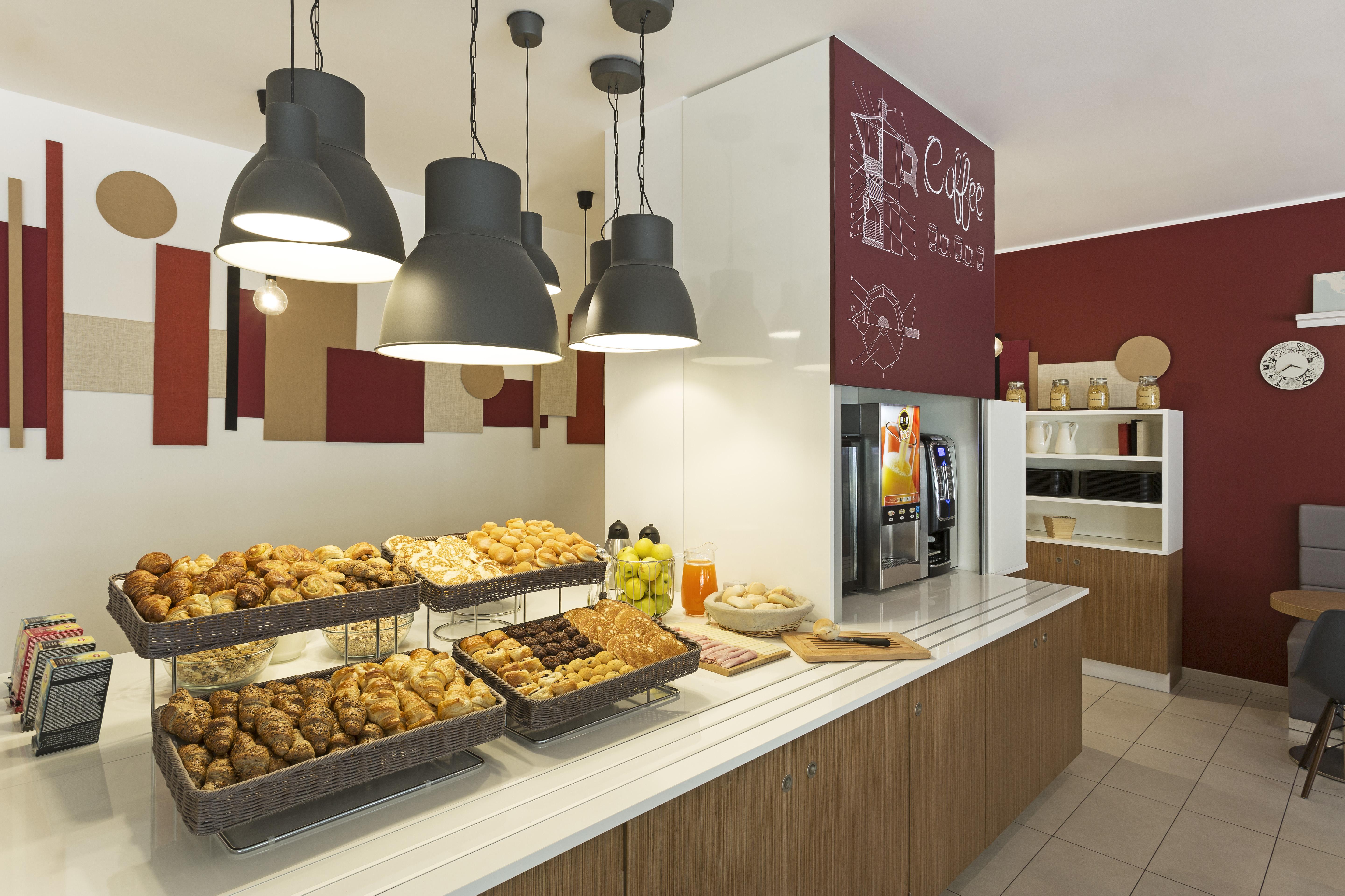 B&B Hotel Como Camerlata Εξωτερικό φωτογραφία