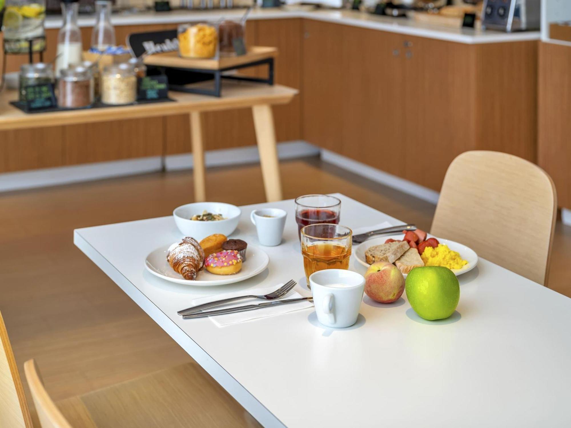 B&B Hotel Como Camerlata Εξωτερικό φωτογραφία